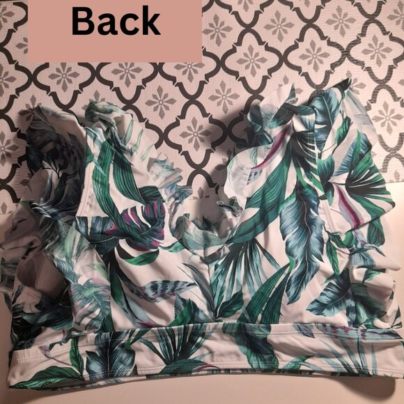 *BOGO FREE* Torrid Wireless Ruffle Sleeve Bikini Top Green Susie Tropical Size 3 - Picture 6 of 7